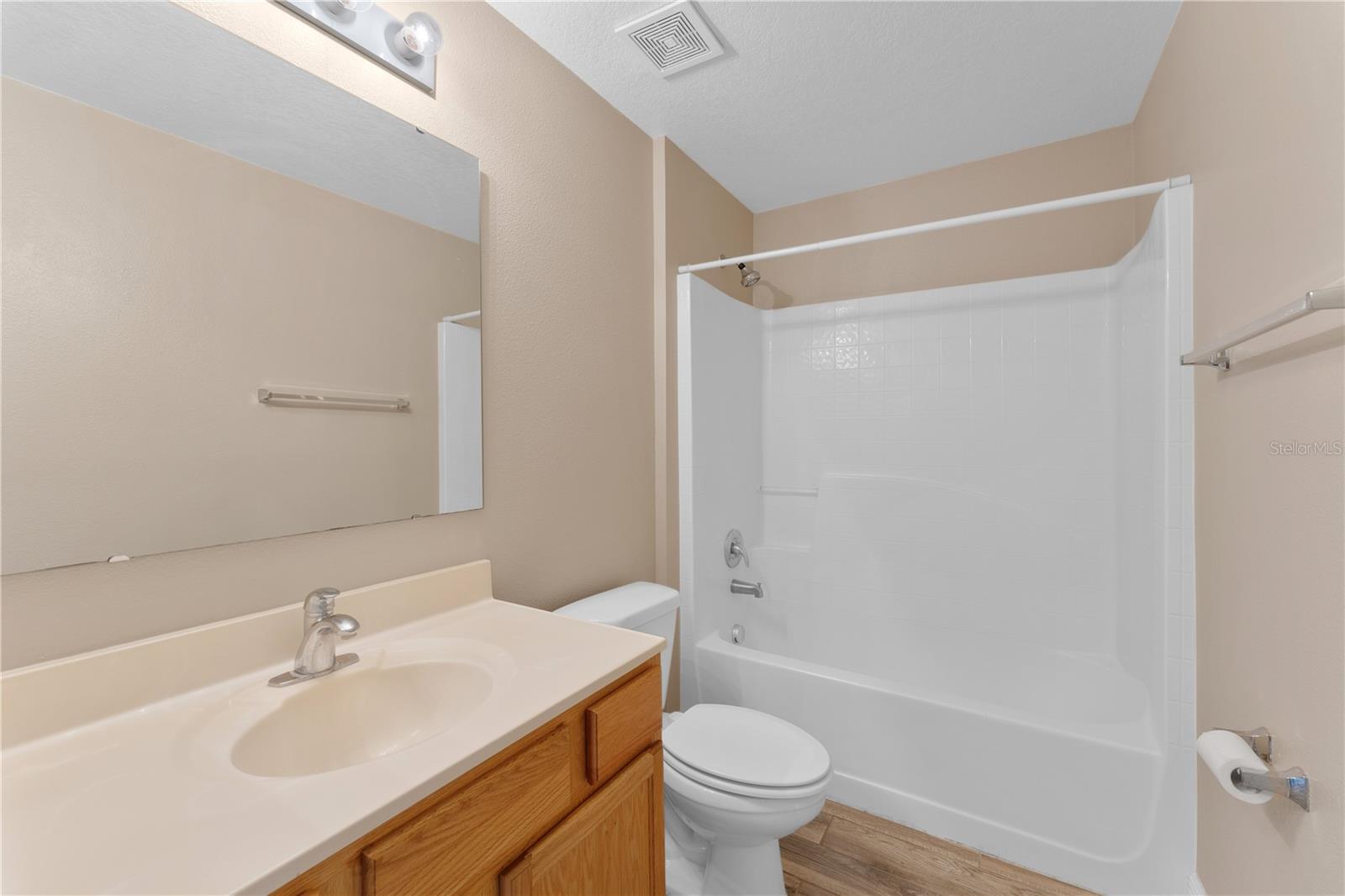 Image 17 of 23 For 505 Stonewall Avenue