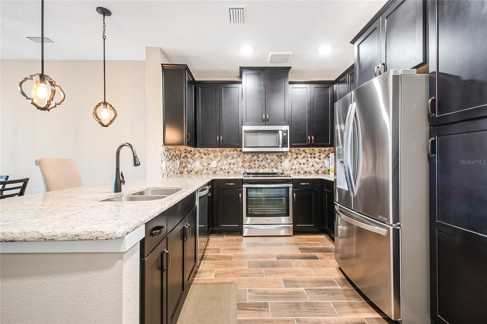 Image 11 of 55 For 7573 Laureate Boulevard 1-305