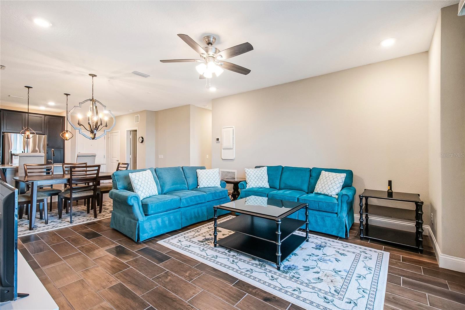 Image 21 of 55 For 7573 Laureate Boulevard 1-305