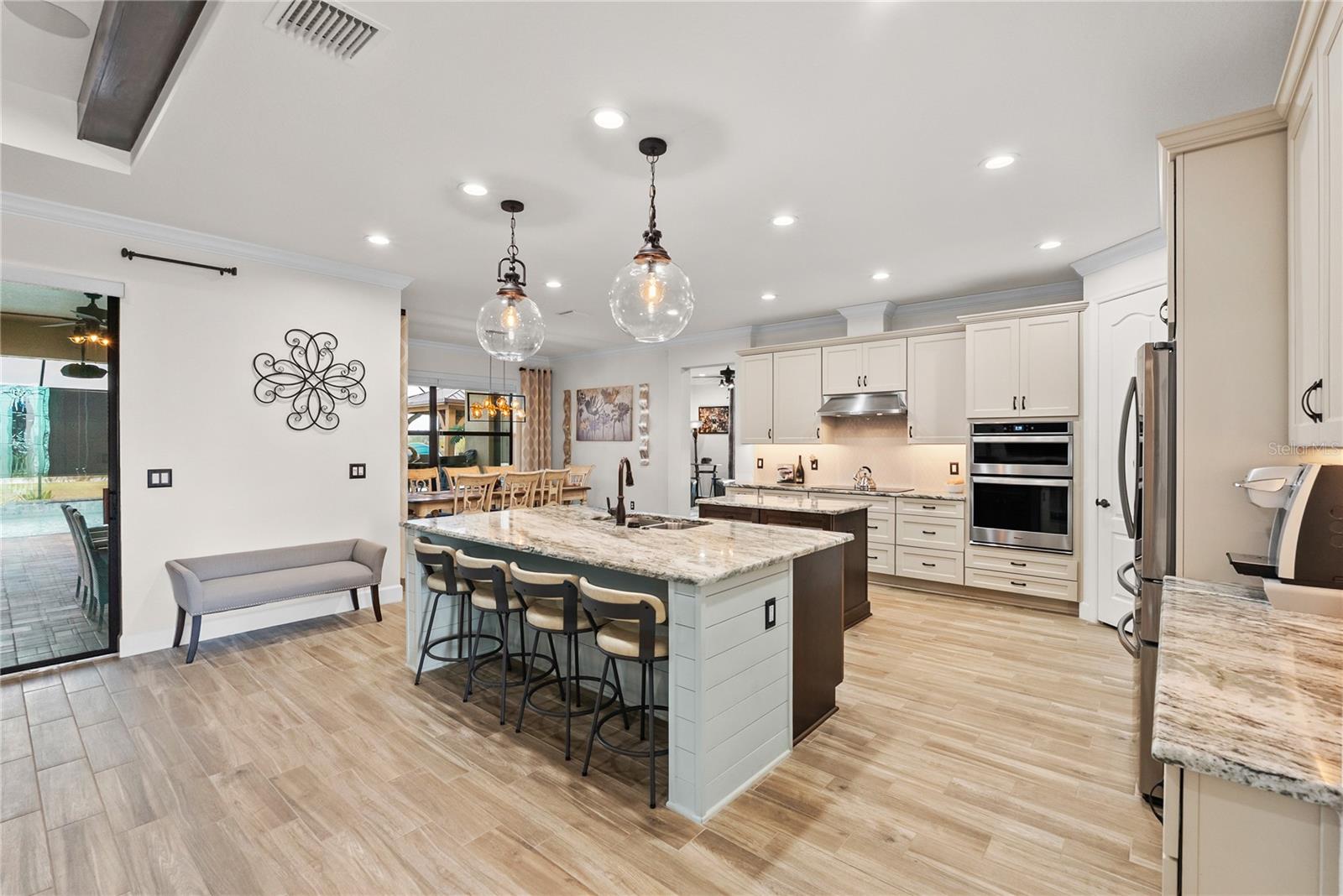 Image 10 of 64 For 5219 Lake Venice Drive