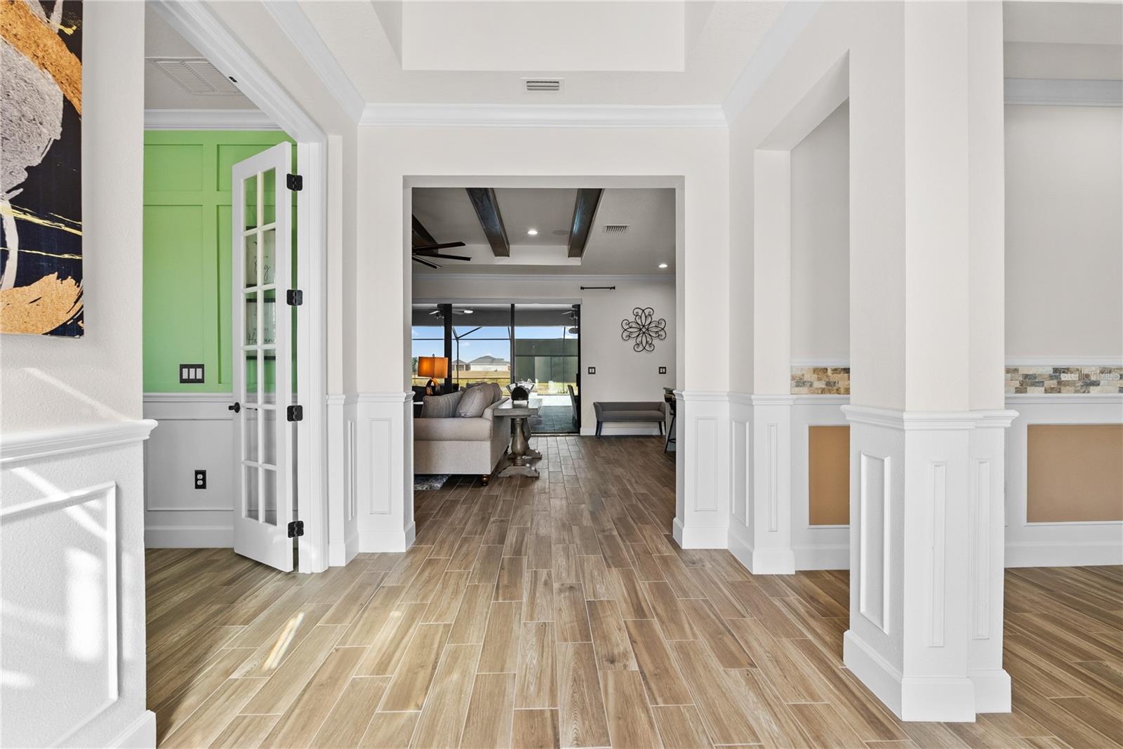 Image 14 of 64 For 5219 Lake Venice Drive