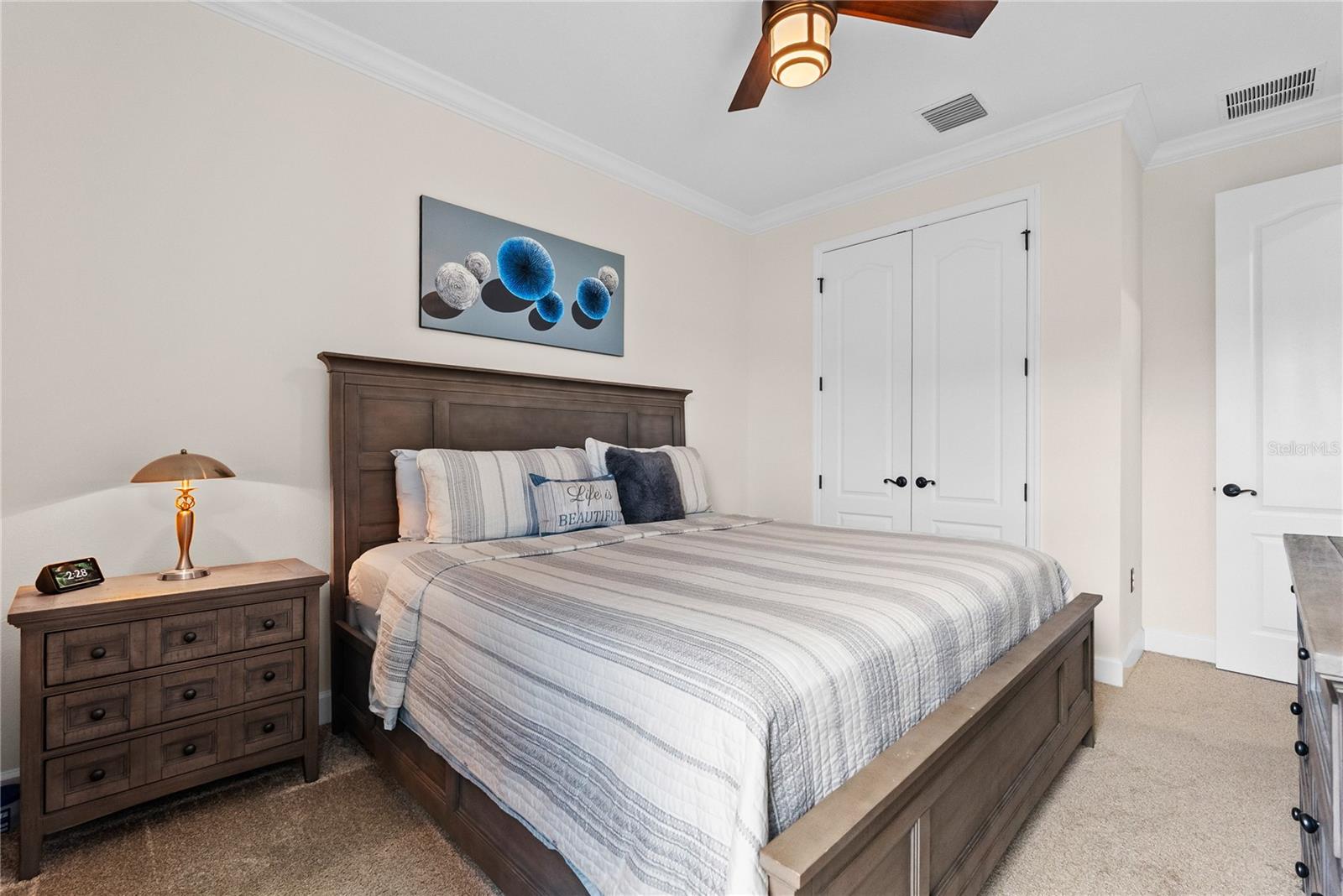 Image 23 of 64 For 5219 Lake Venice Drive