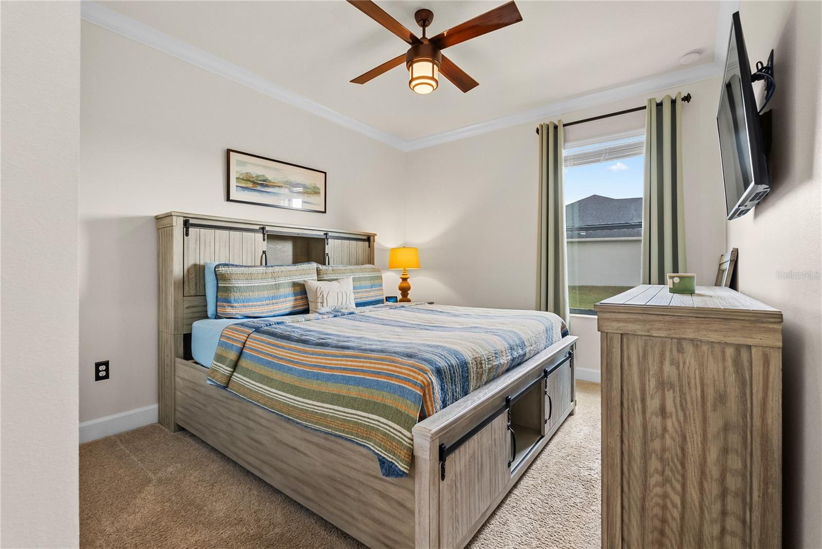 Image 26 of 64 For 5219 Lake Venice Drive