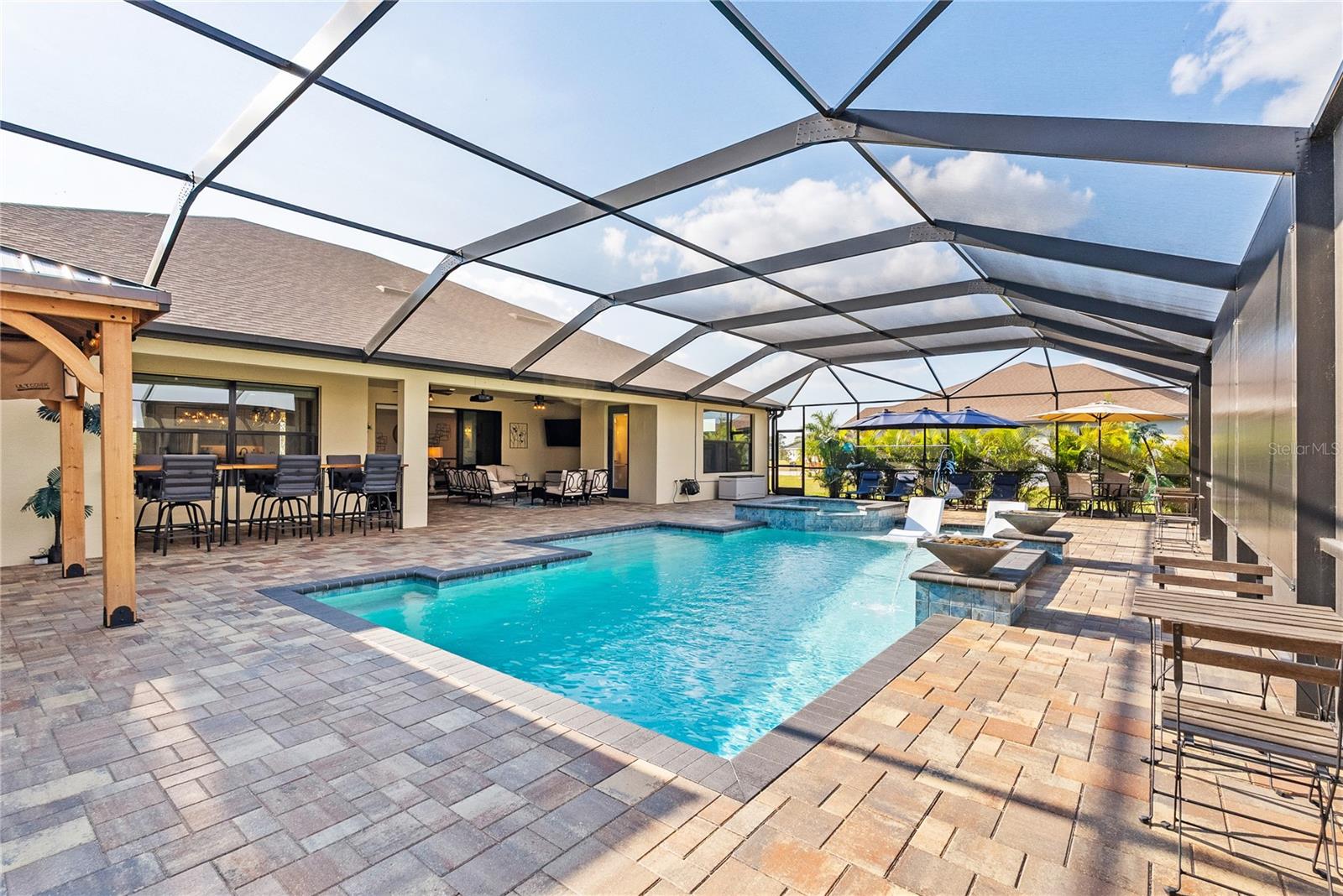 Image 33 of 64 For 5219 Lake Venice Drive