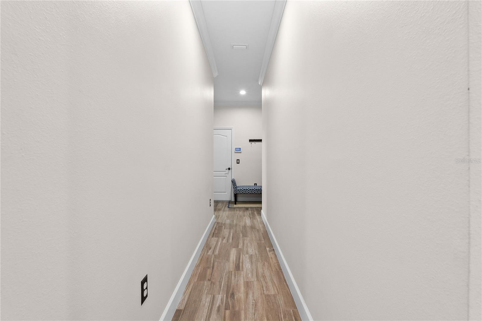 Image 43 of 64 For 5219 Lake Venice Drive