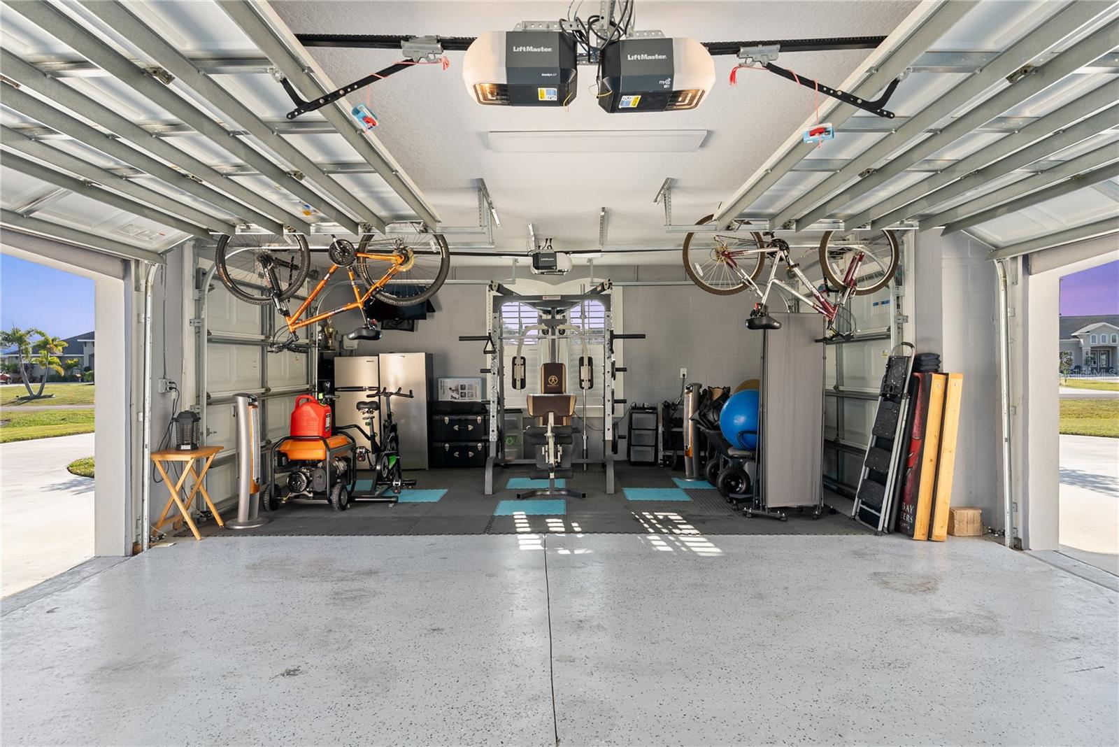 Image 47 of 64 For 5219 Lake Venice Drive