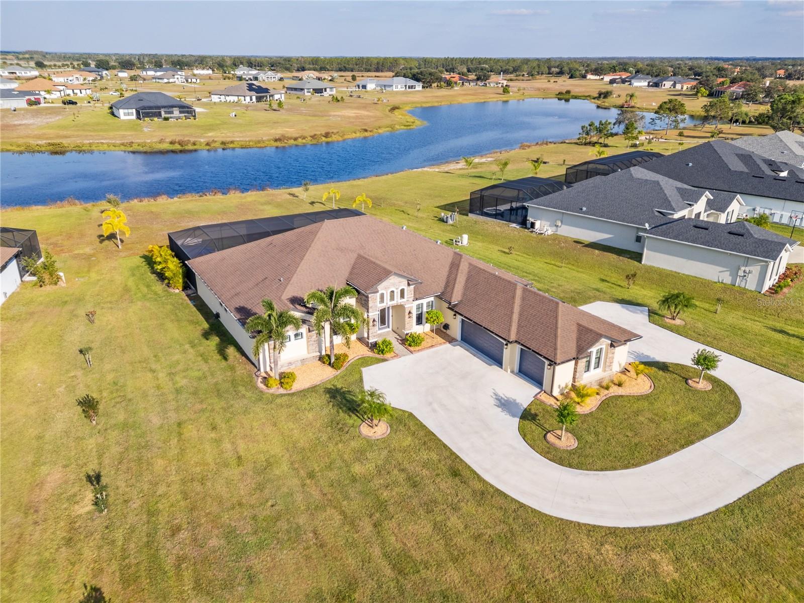 Image 51 of 64 For 5219 Lake Venice Drive