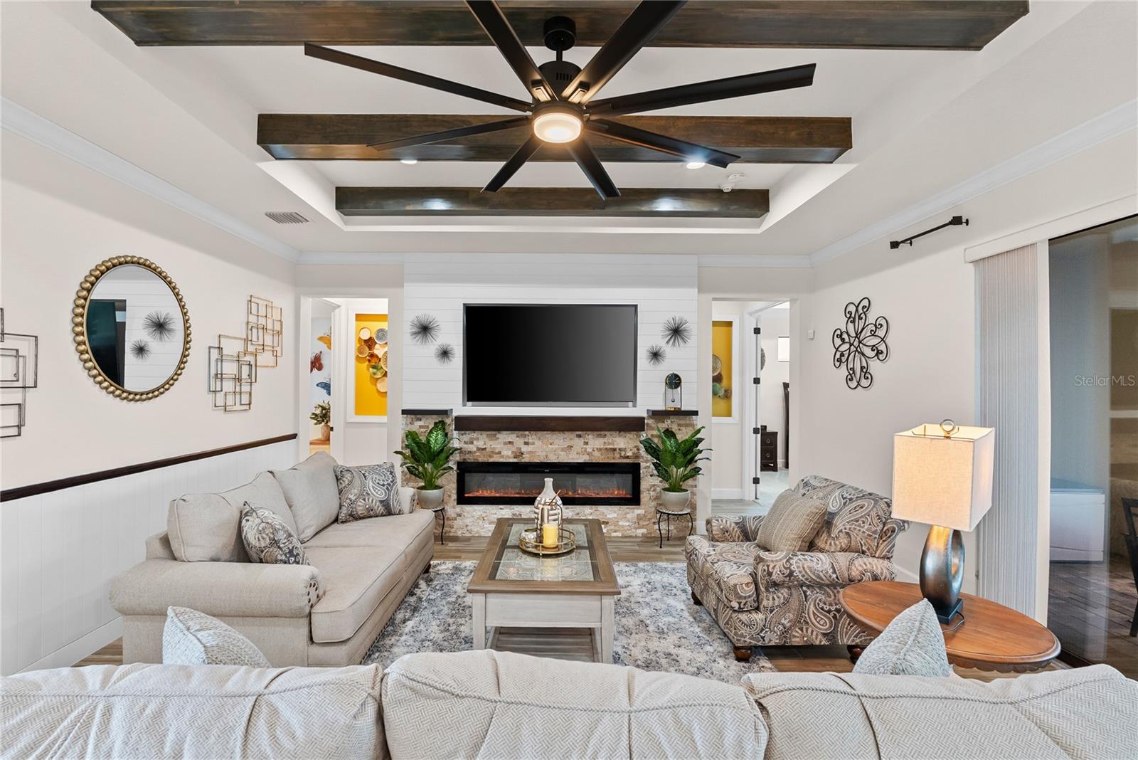 Image 7 of 64 For 5219 Lake Venice Drive