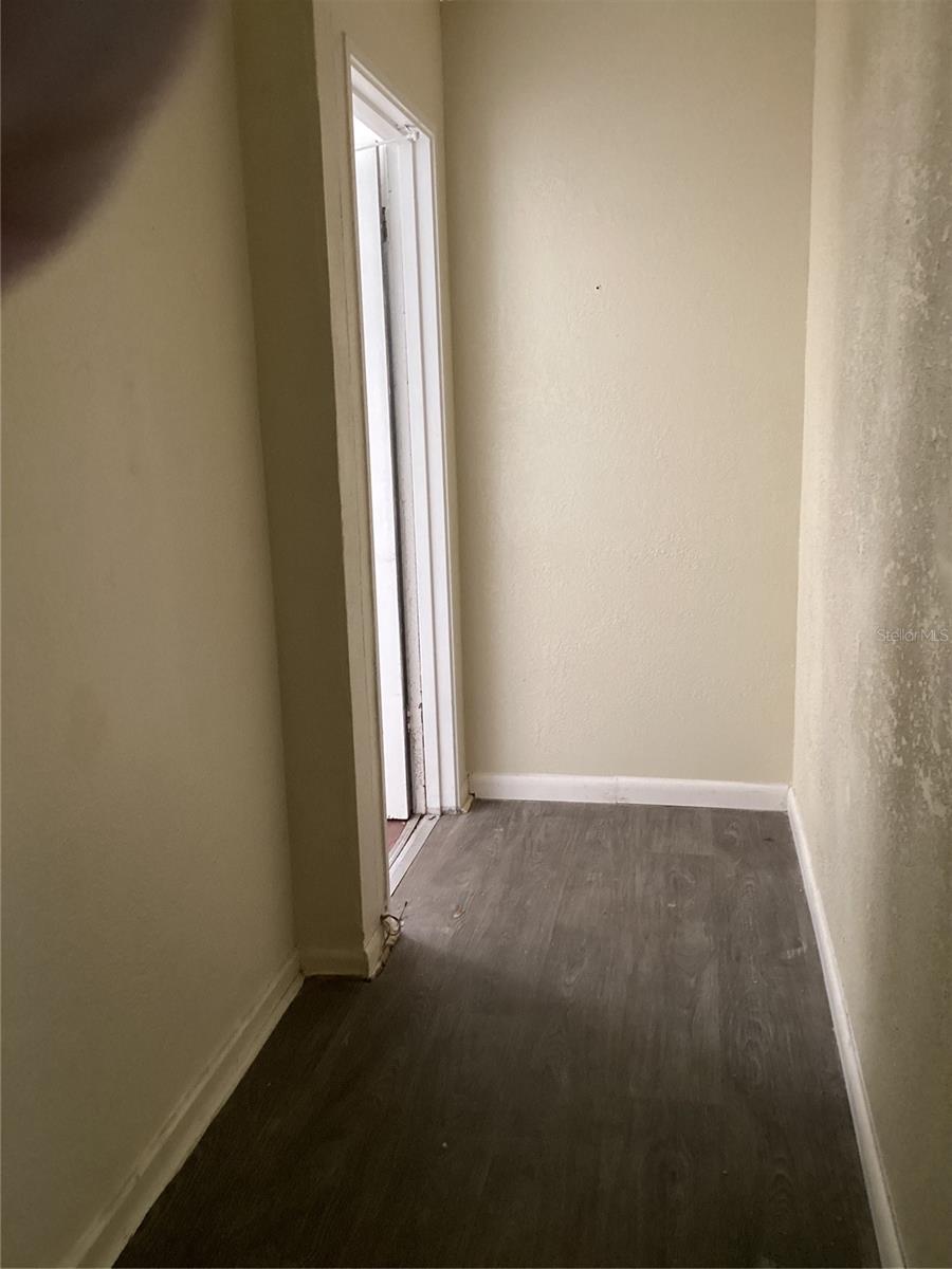 Image 10 of 13 For 202 A Colonial Drive