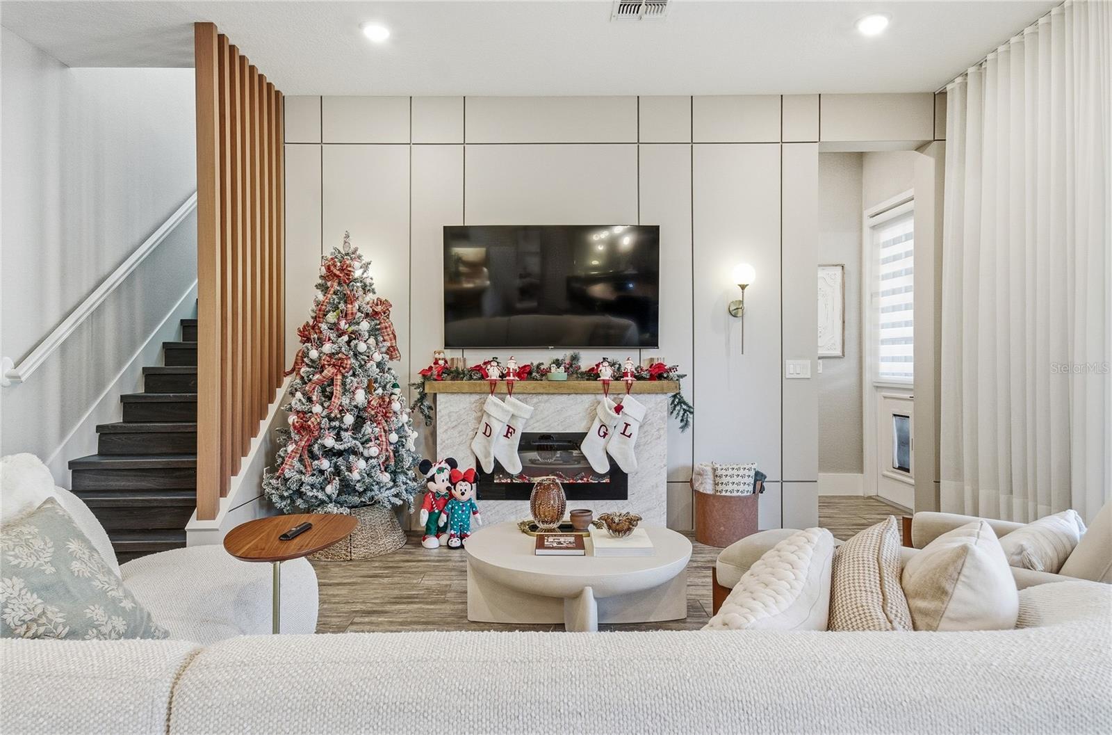 Image 14 of 70 For 14963 Guava Bay Drive