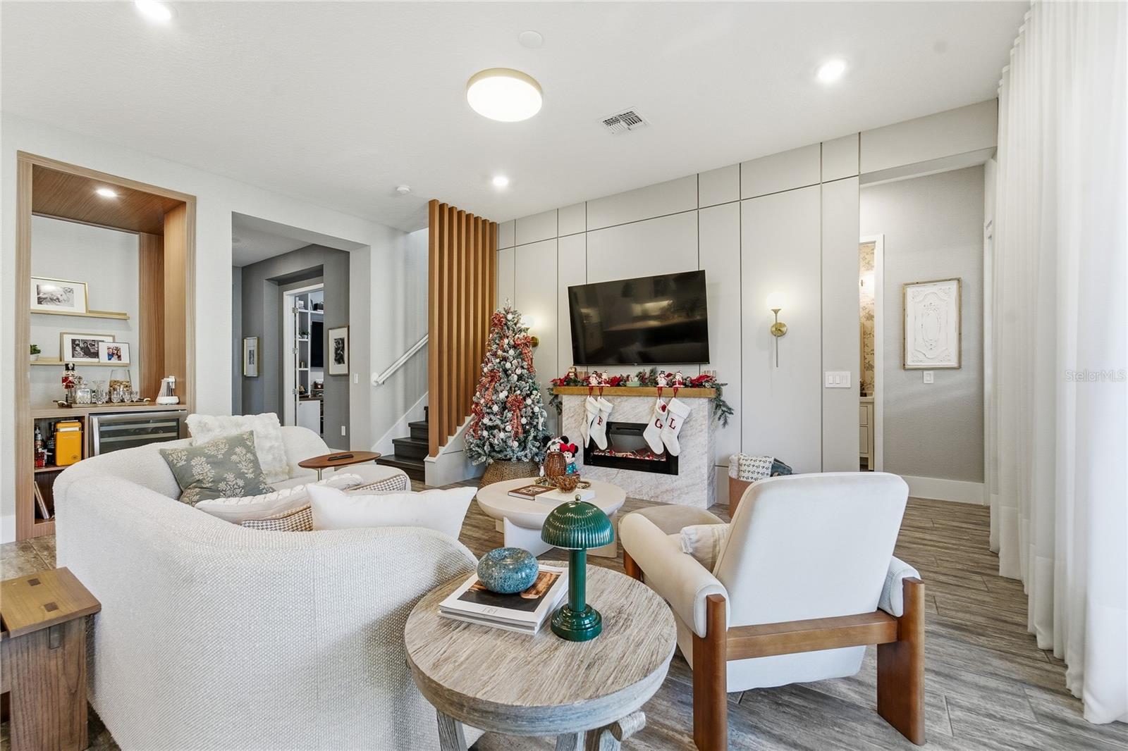 Image 15 of 70 For 14963 Guava Bay Drive