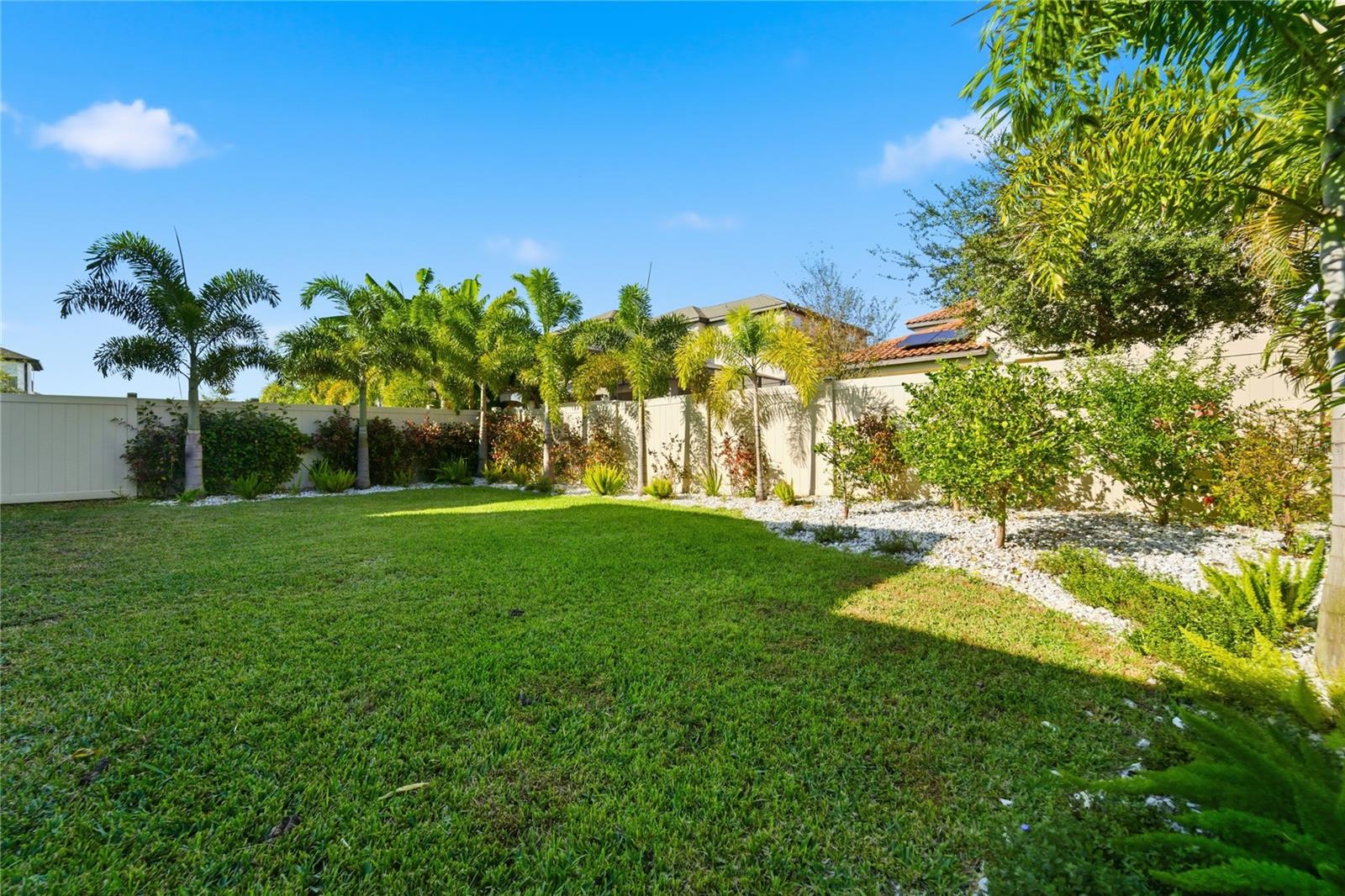 Image 49 of 70 For 14963 Guava Bay Drive