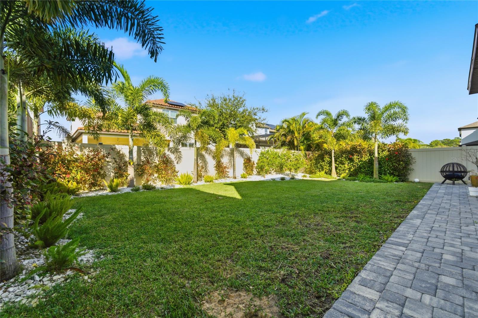 Image 50 of 70 For 14963 Guava Bay Drive