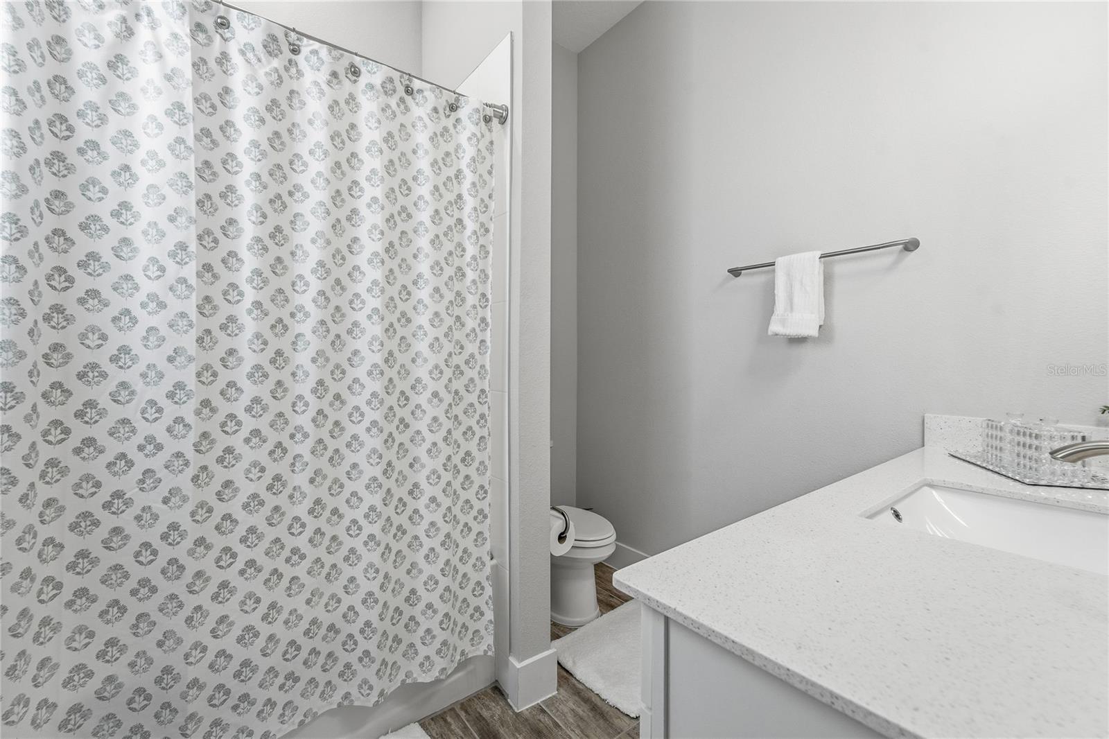 Image 9 of 70 For 14963 Guava Bay Drive