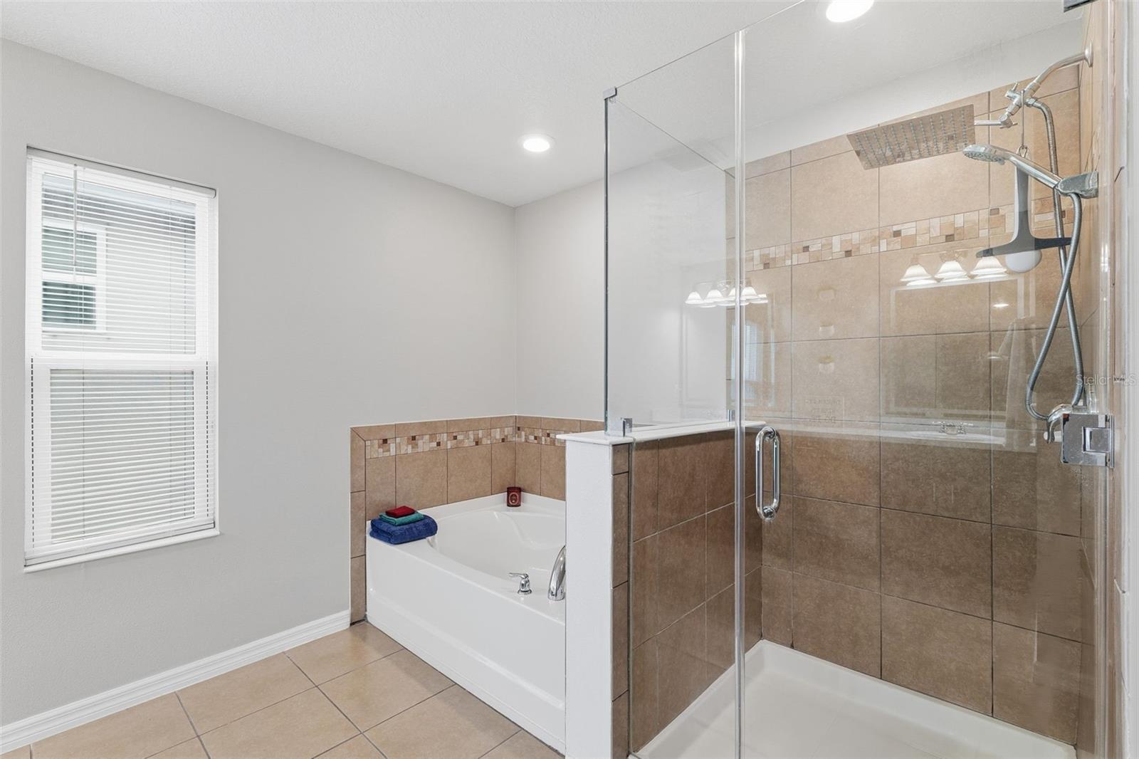 Image 22 of 40 For 11309 Brighton Knoll Loop