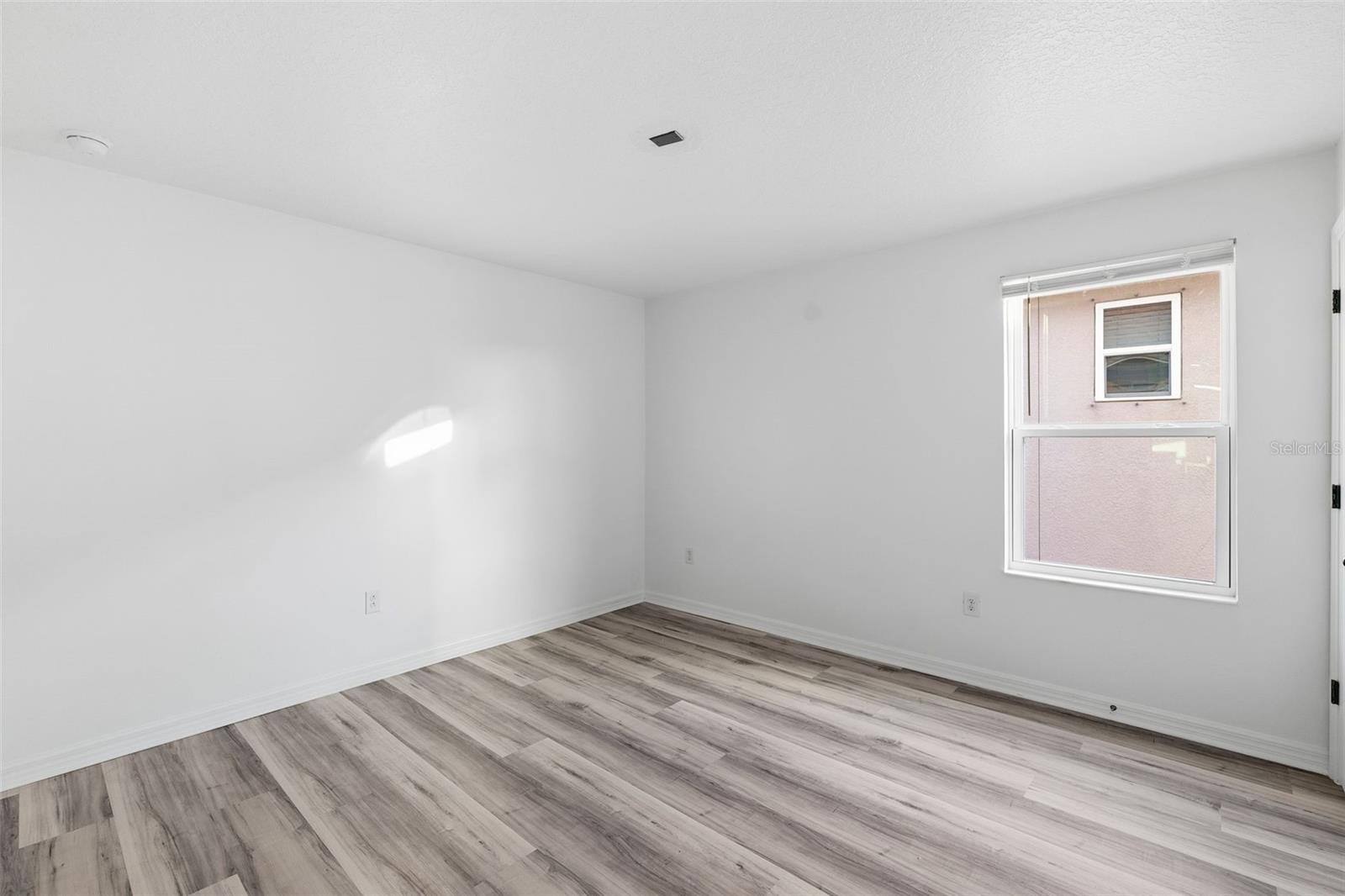 Image 32 of 40 For 11309 Brighton Knoll Loop