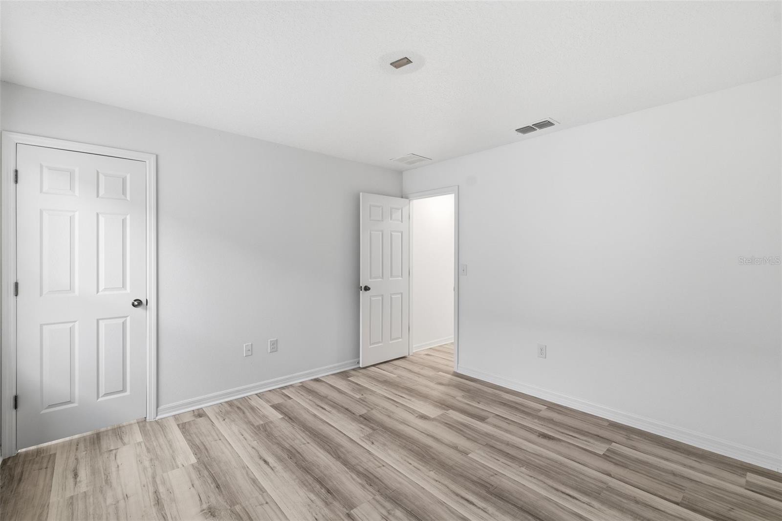 Image 33 of 40 For 11309 Brighton Knoll Loop