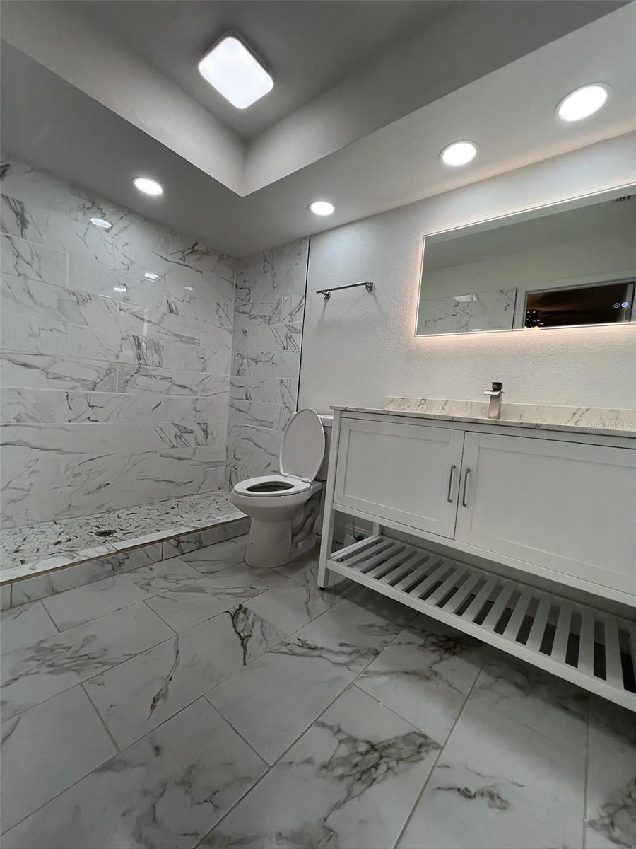 Image 12 of 53 For 4118 Fishermans Landing