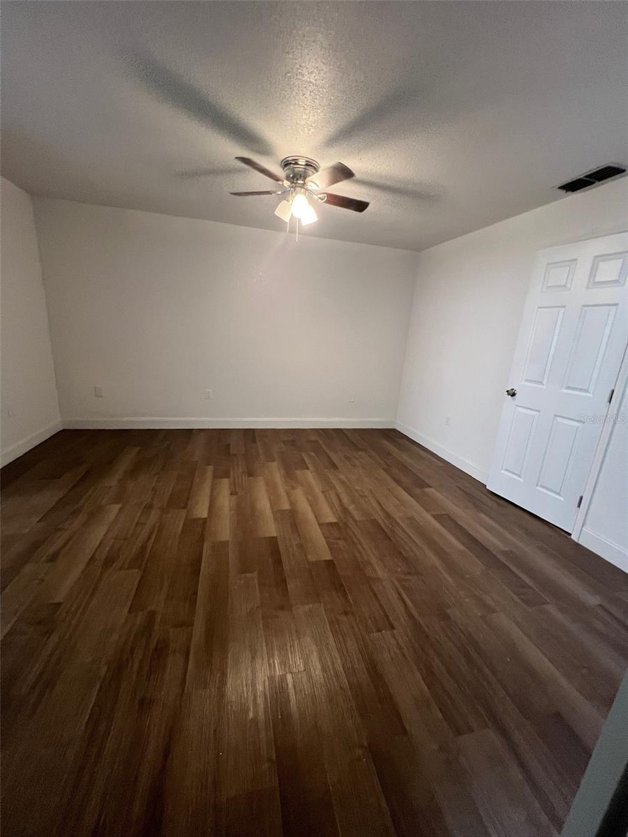 Image 21 of 53 For 4118 Fishermans Landing