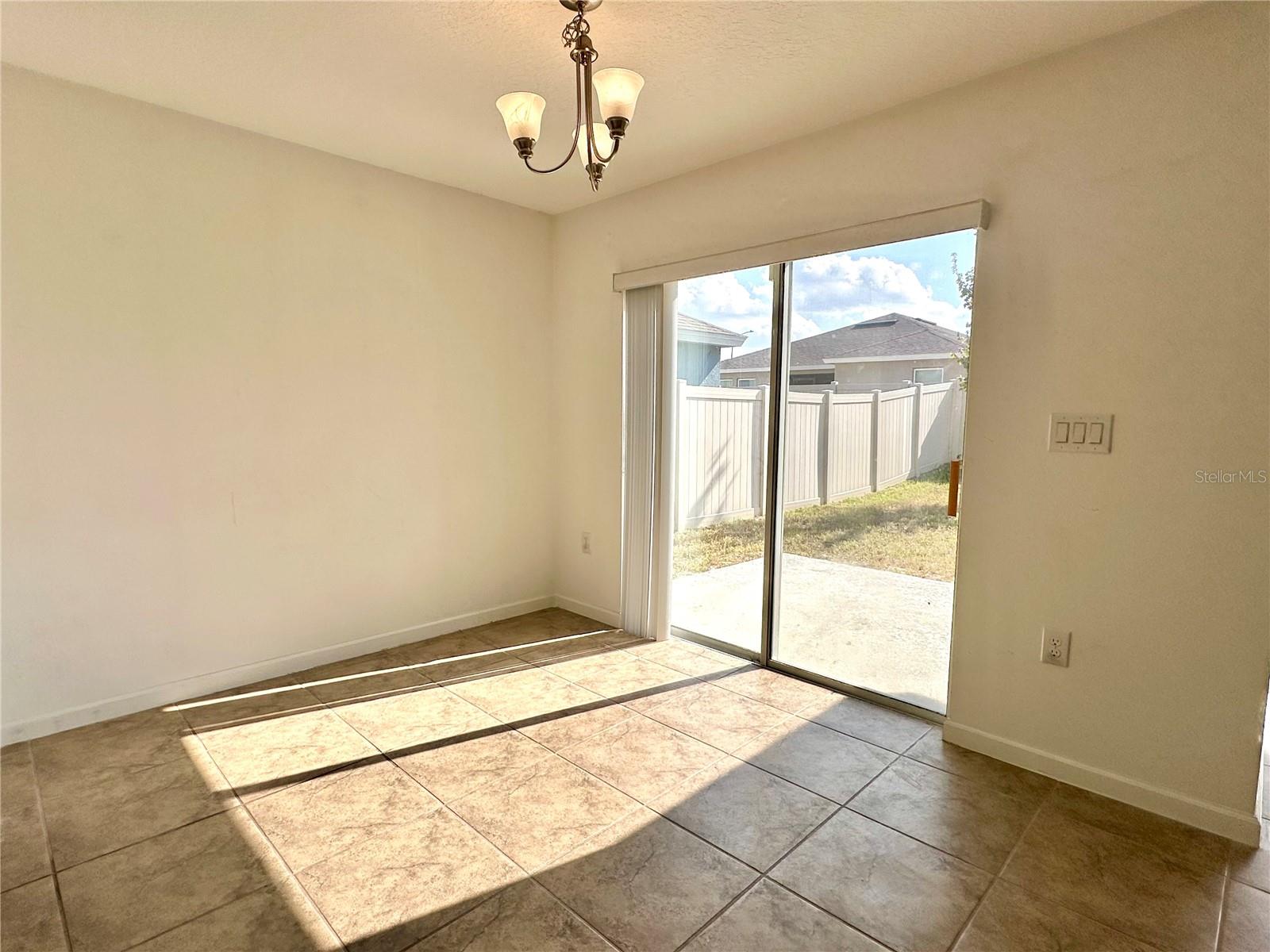 Image 18 of 38 For 3807 Whitney Way