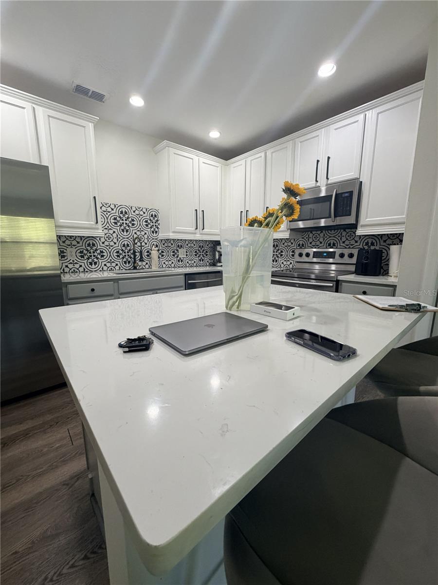 Image 11 of 36 For 9846 Tivoli Villa Drive