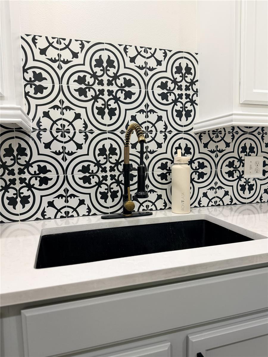 Image 13 of 36 For 9846 Tivoli Villa Drive