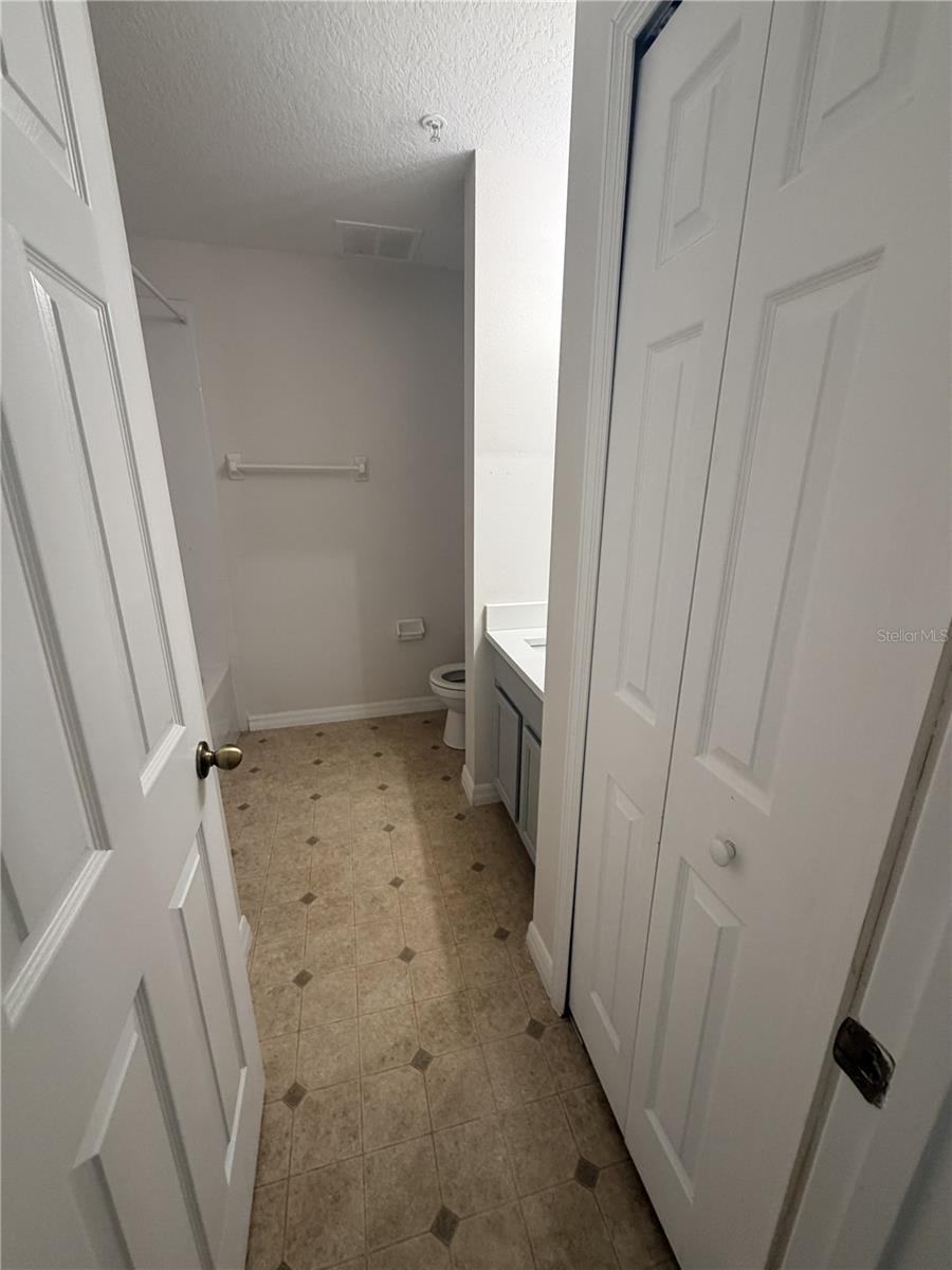 Image 21 of 36 For 9846 Tivoli Villa Drive