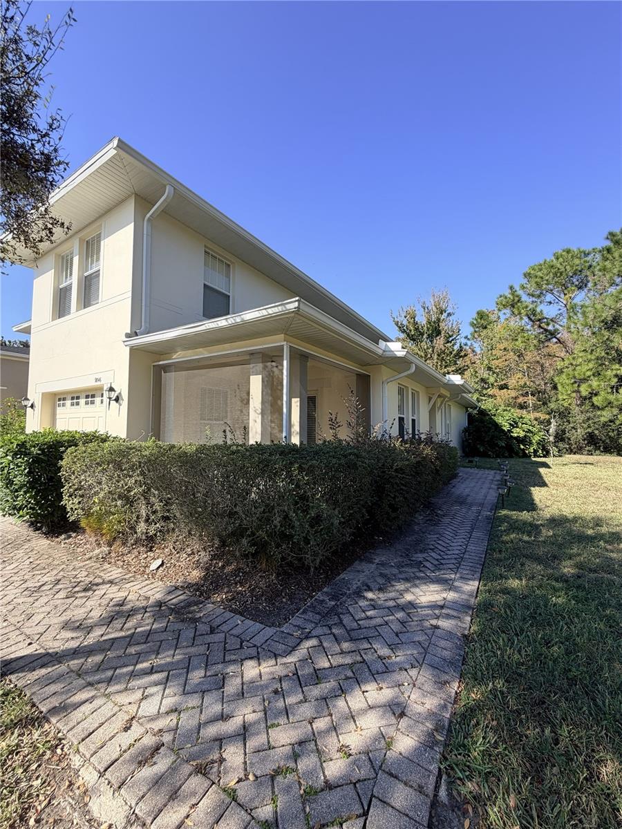 Image 4 of 36 For 9846 Tivoli Villa Drive