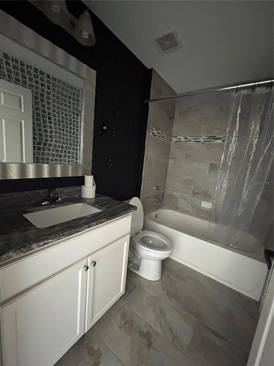 Image 20 of 30 For 13257 29th Circle