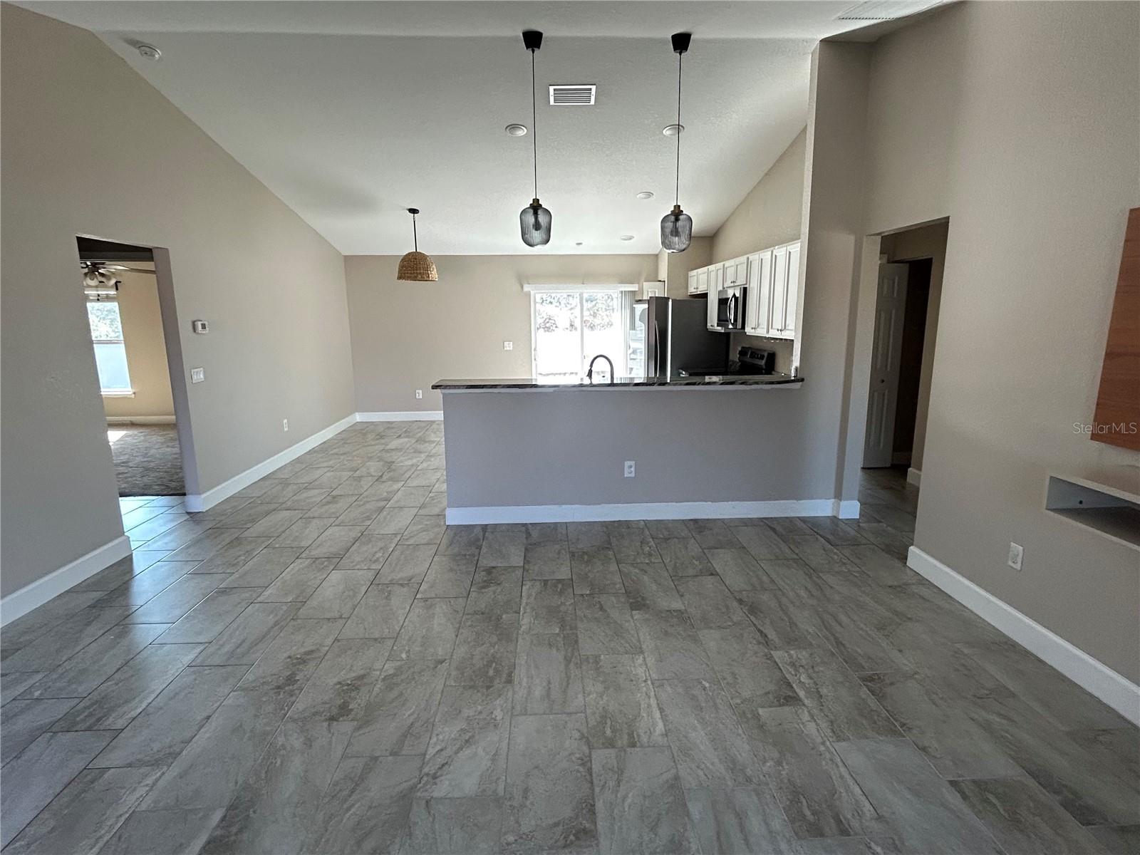 Image 5 of 30 For 13257 29th Circle