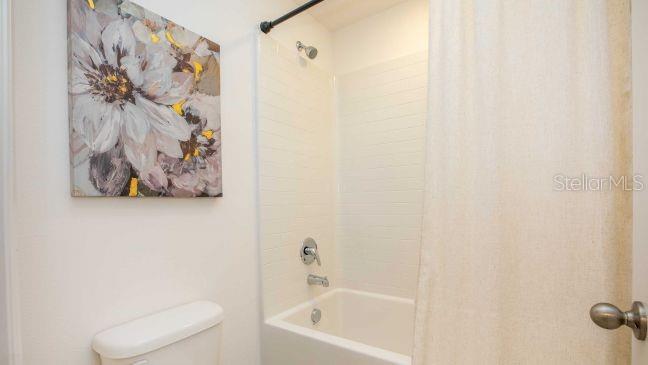 Image 17 of 26 For 3727 Academia Avenue