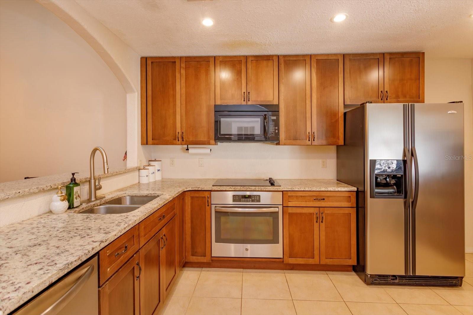 Image 9 of 58 For 645 Laurel Oak Lane 113