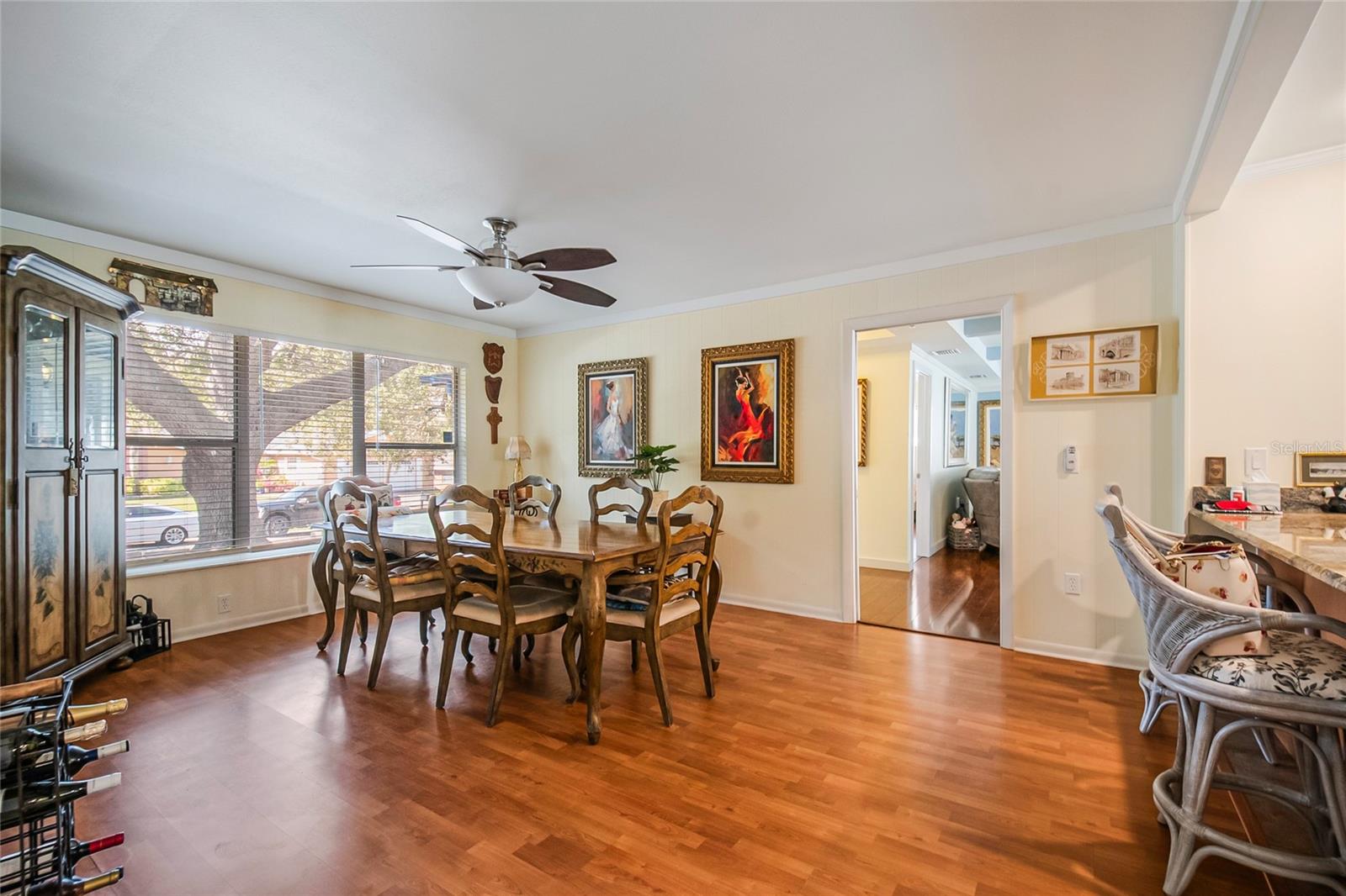 Image 18 of 54 For 617 Riverview Avenue