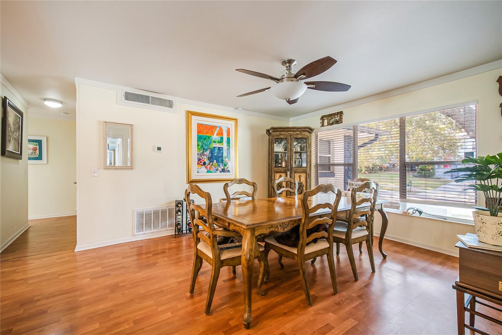 Image 19 of 54 For 617 Riverview Avenue