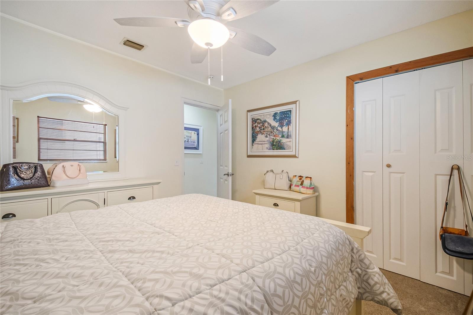 Image 29 of 54 For 617 Riverview Avenue