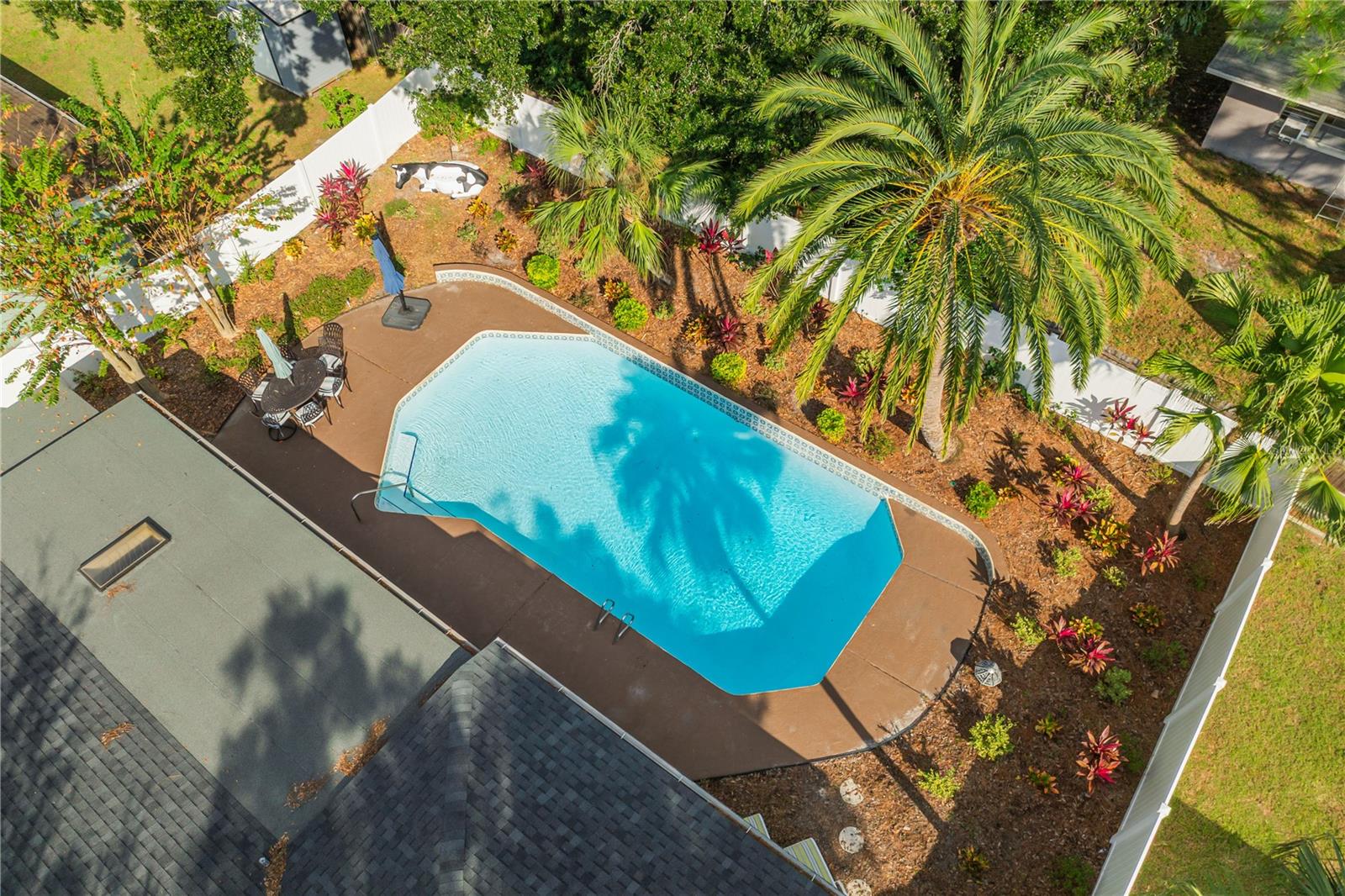 Image 42 of 54 For 617 Riverview Avenue