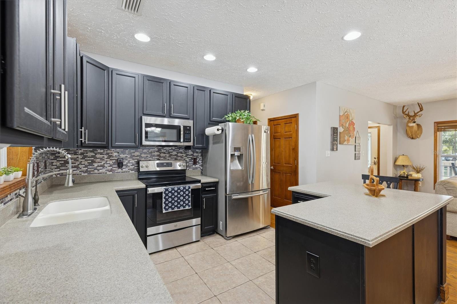 Image 32 of 57 For 16607 Bearle Road