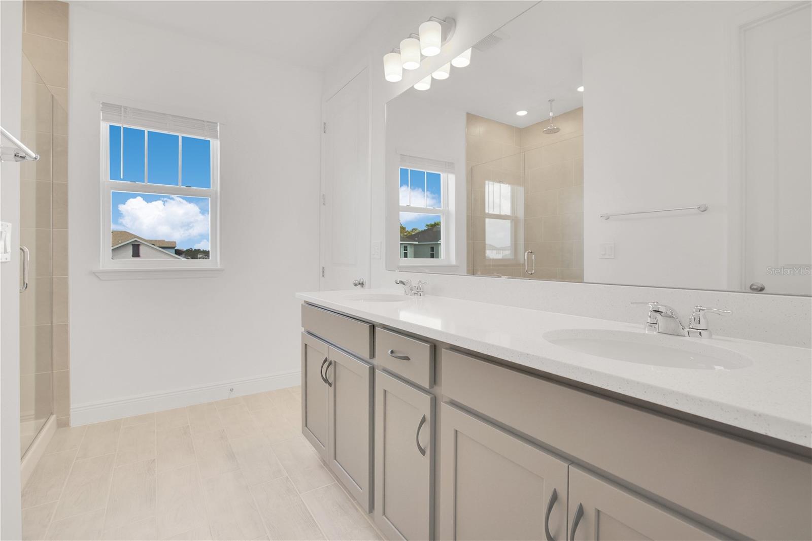 Image 16 of 43 For 13201 Peaceful Melody Drive