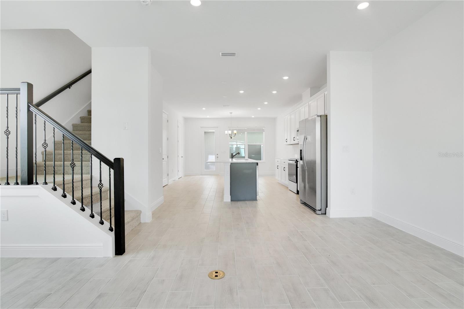 Image 19 of 43 For 13201 Peaceful Melody Drive