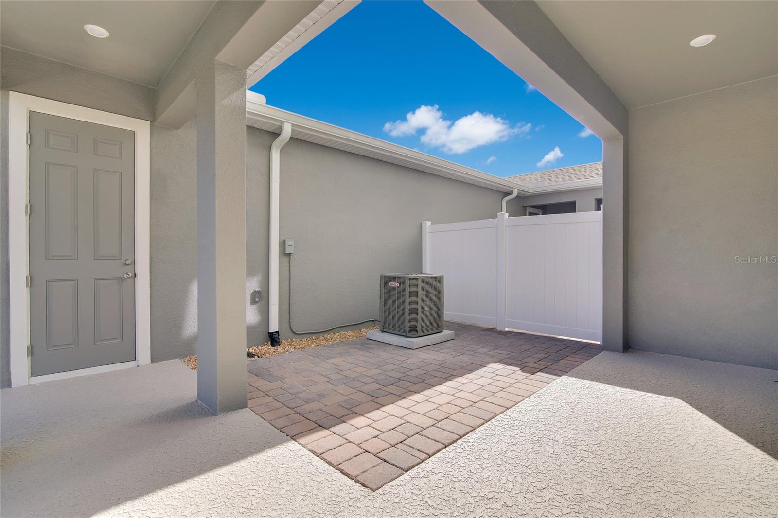 Image 27 of 43 For 13201 Peaceful Melody Drive