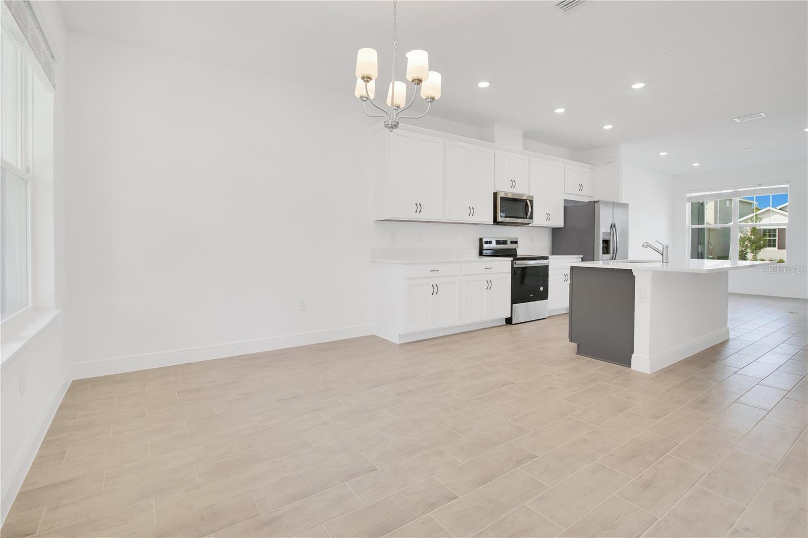 Image 6 of 43 For 13201 Peaceful Melody Drive