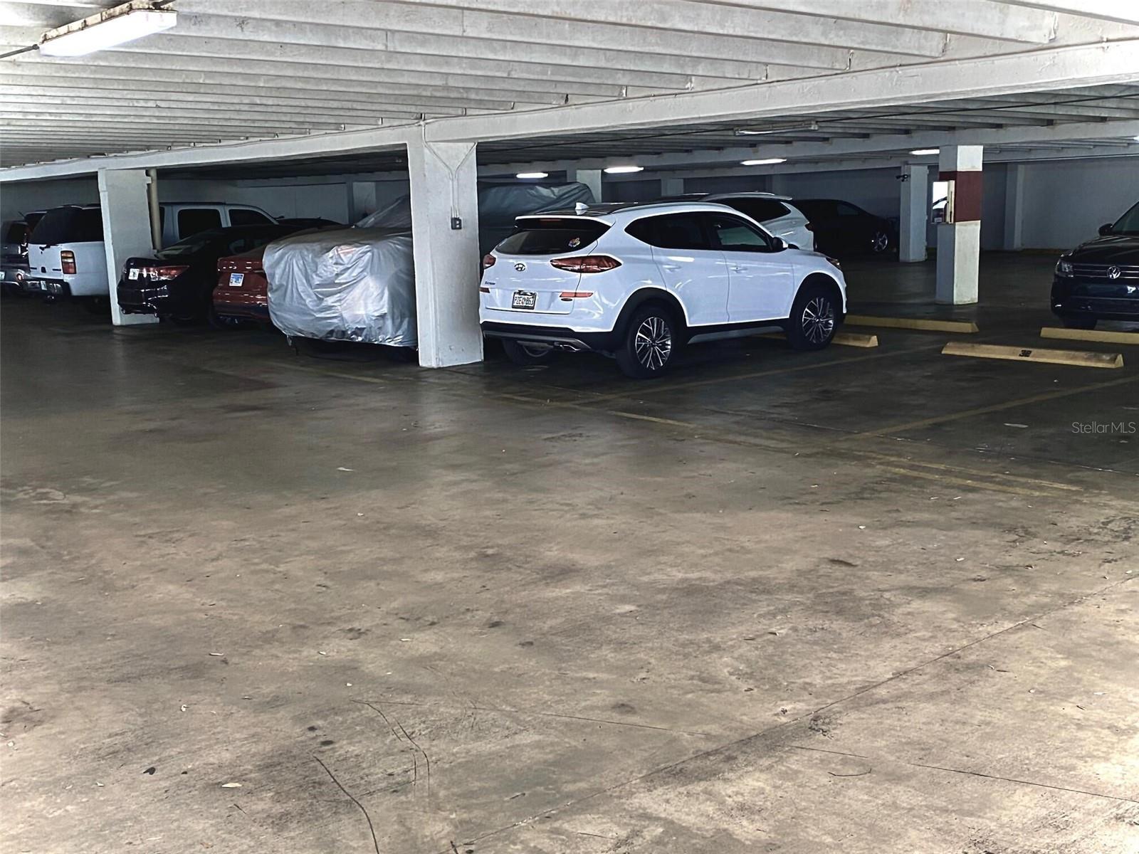 Image 17 of 20 For 601 Mcdonald Street 208