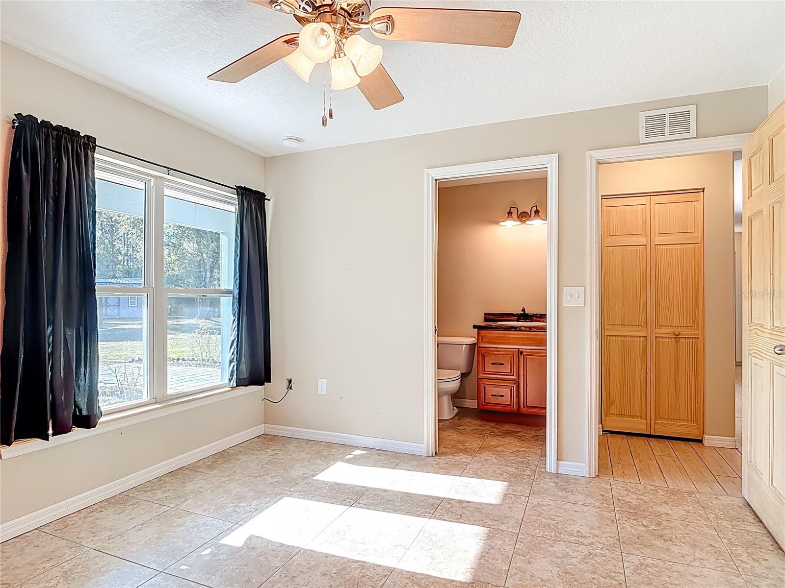 Image 29 of 61 For 6100 Winning Wood Trail