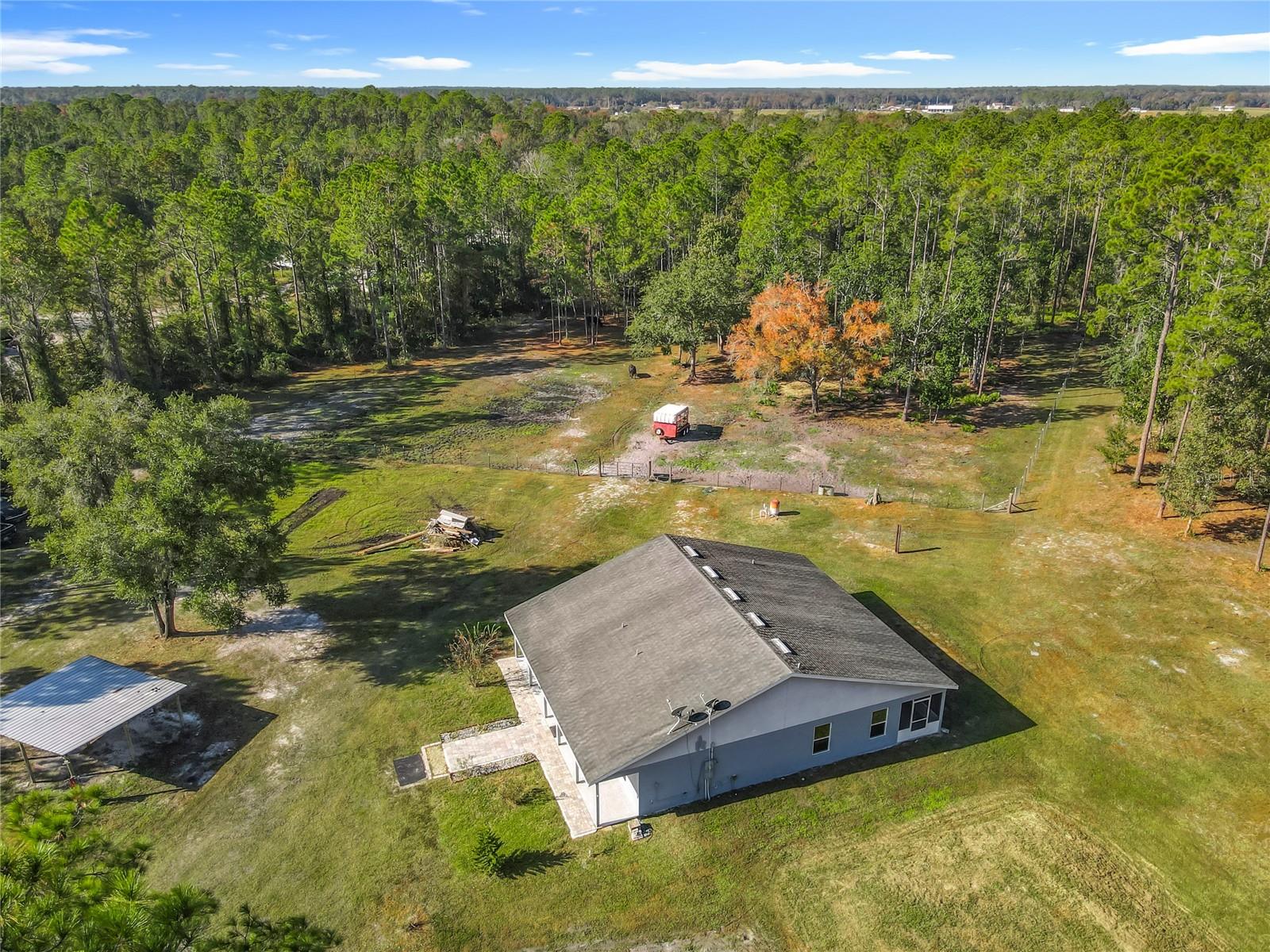 Image 5 of 61 For 6100 Winning Wood Trail