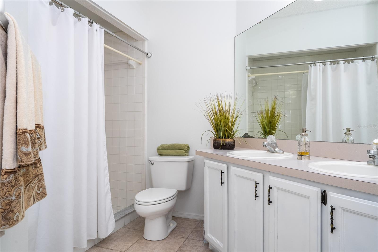 Image 20 of 55 For 3219 Brewster Drive