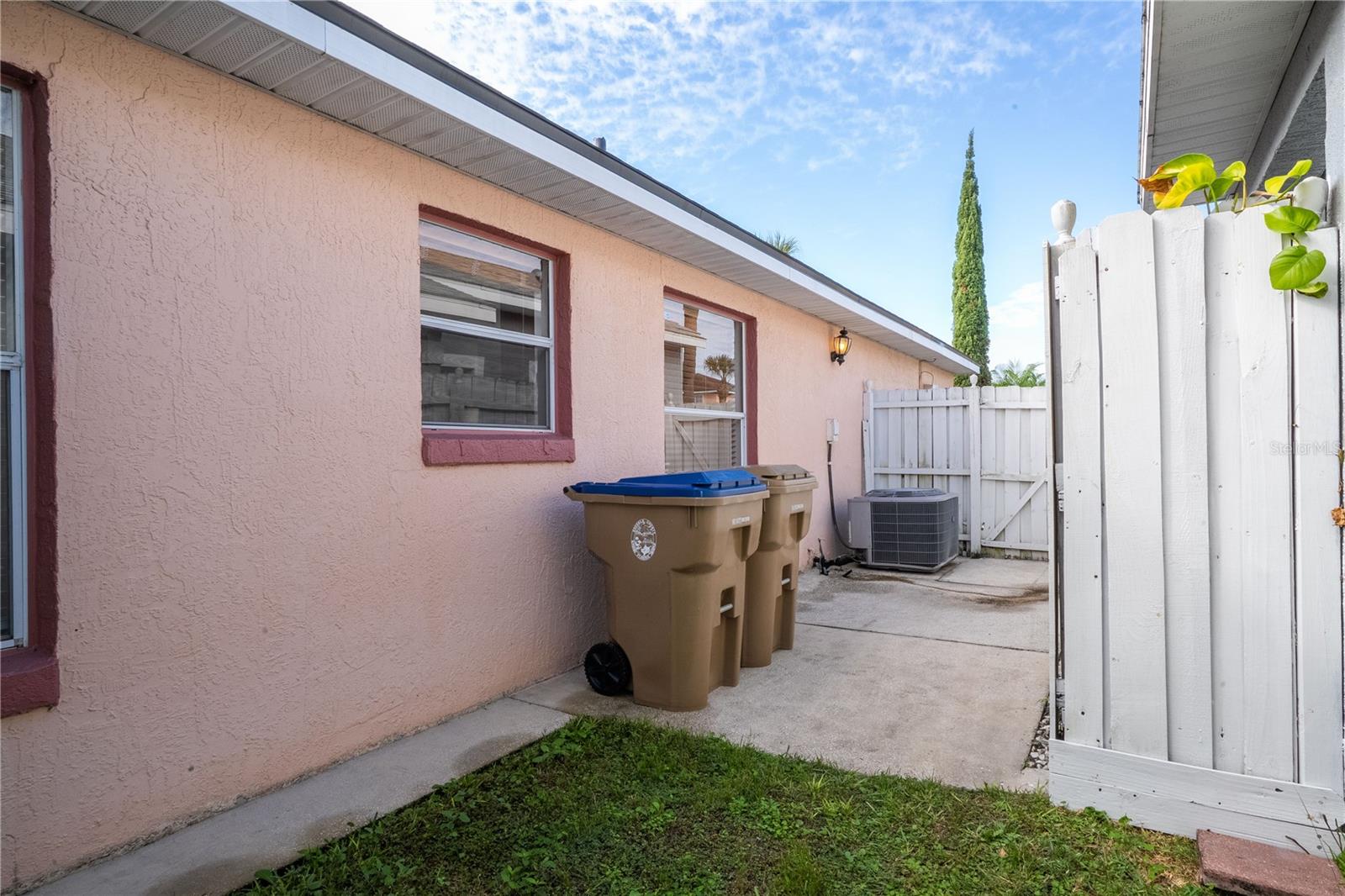 Image 42 of 55 For 3219 Brewster Drive