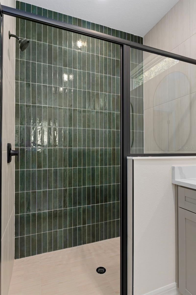 Image 19 of 39 For 7835 Creek Way