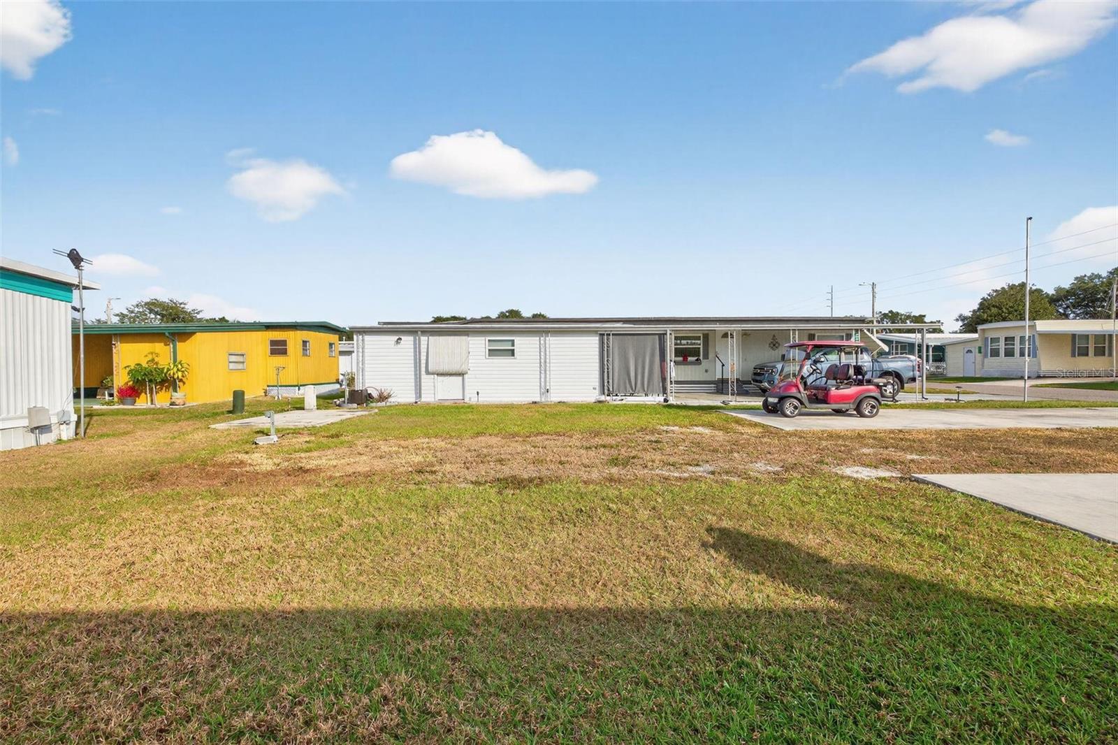 Image 11 of 30 For 38627 Lansing Avenue