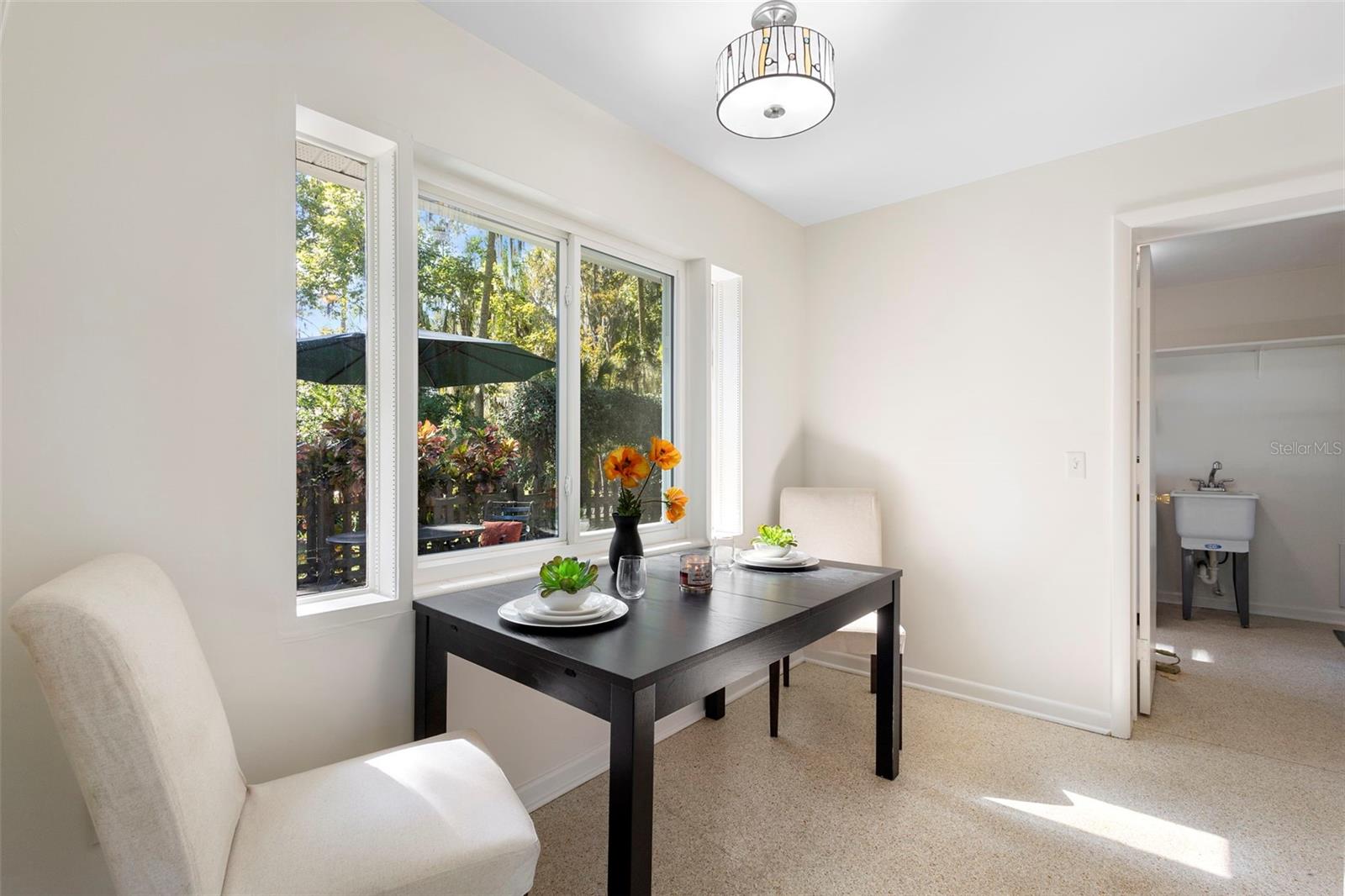 Image 17 of 78 For 353 Lake Crescent Drive