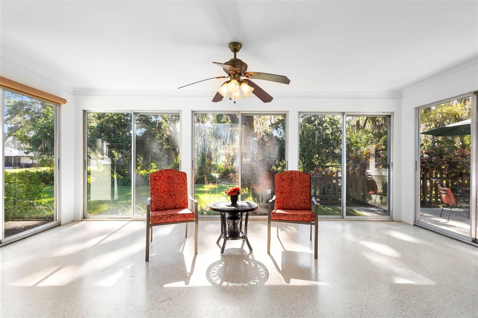 Image 36 of 78 For 353 Lake Crescent Drive